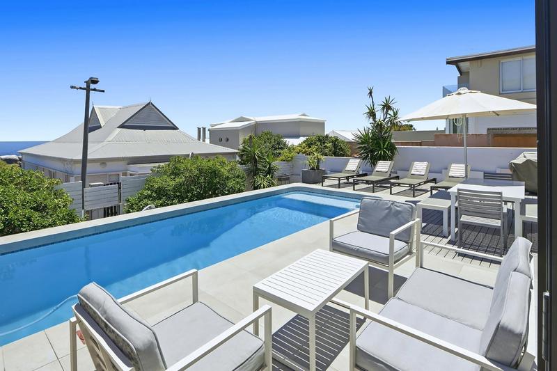 To Let 4 Bedroom Property for Rent in Bakoven Western Cape